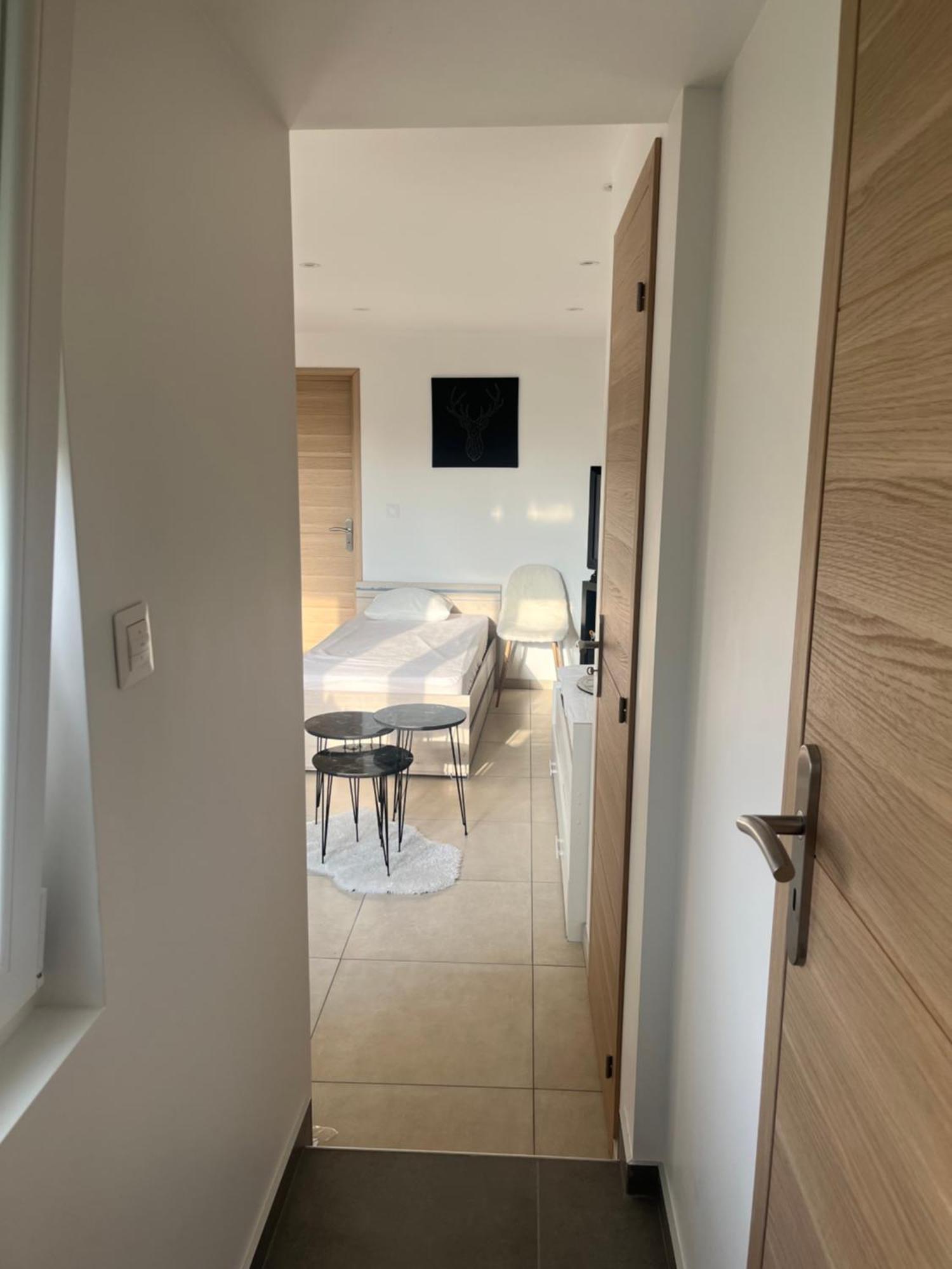 Le Petit Nouveau Avec Jardin Pont-à-Mousson Exterior foto